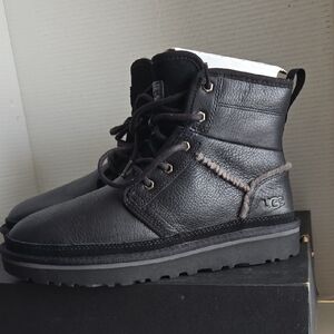 UGG Men's Black Leather Lace-Up Boots